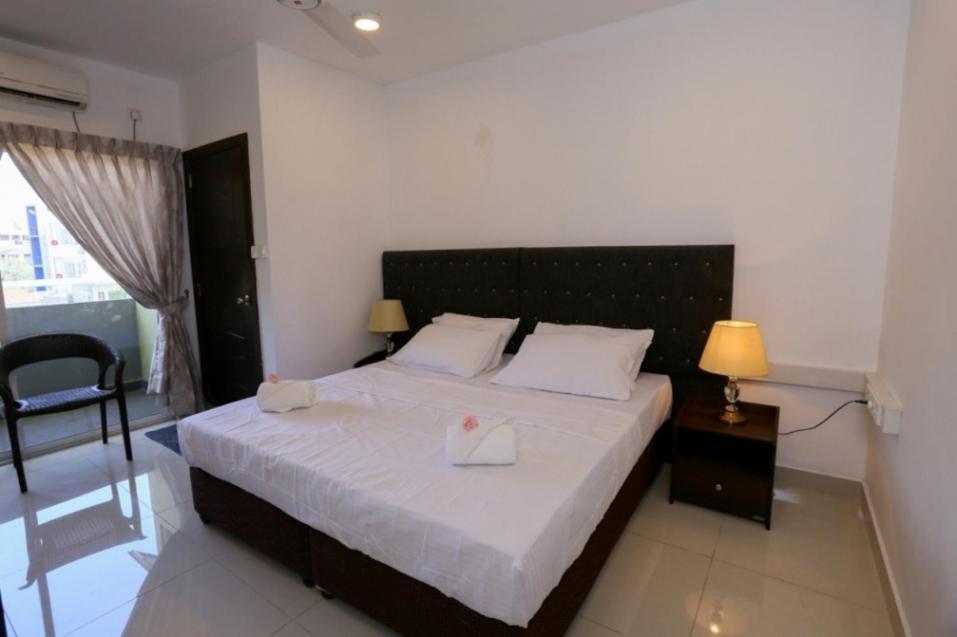5 @ Rodney Place Bed & Breakfast Colombo Exterior photo