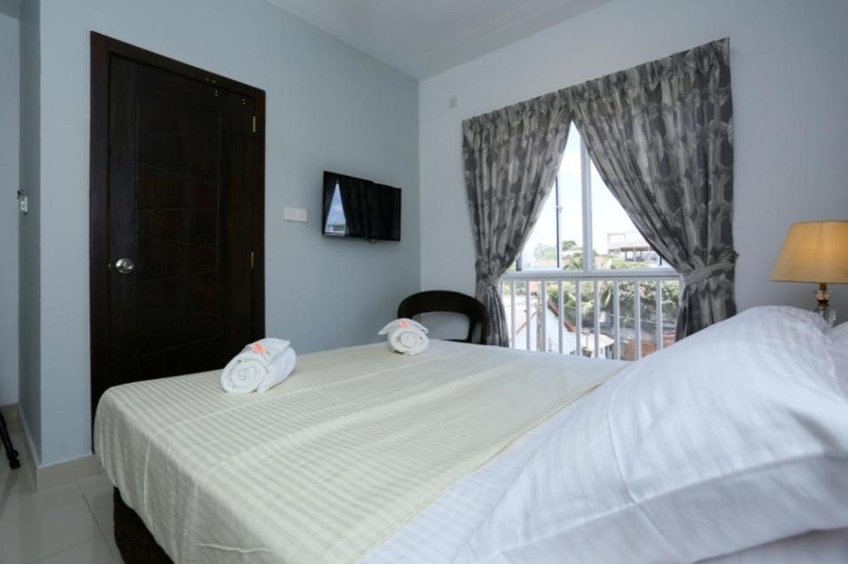 5 @ Rodney Place Bed & Breakfast Colombo Exterior photo